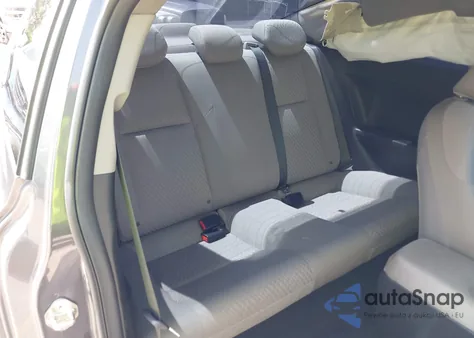 2015 Honda Civic Lx z USA, uszkodzony, nr VIN 2HGFG3B54FH526167